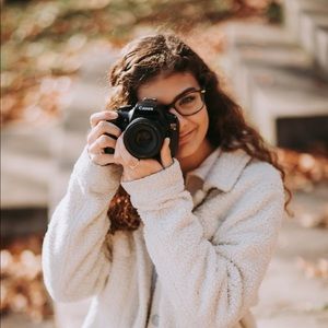 Meet your Posher, Maddy